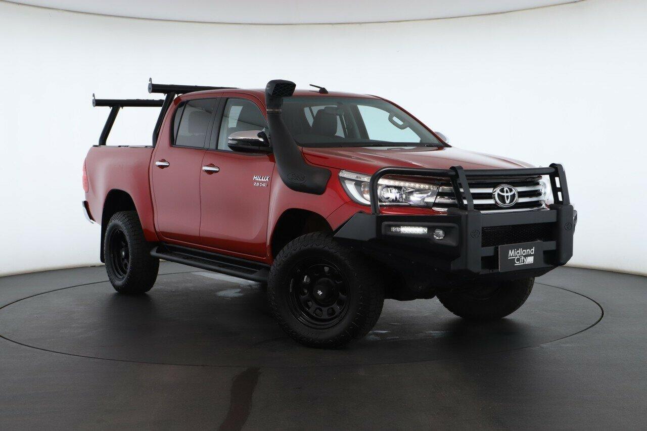 Toyota Hilux image 1