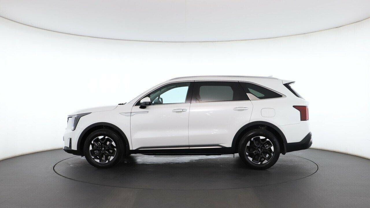 Kia Sorento image 3