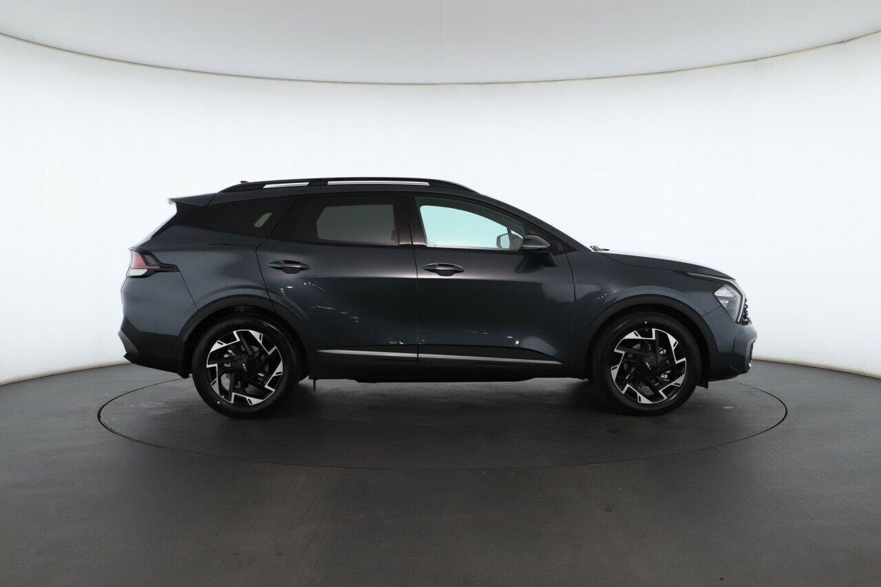 Kia Sportage image 2