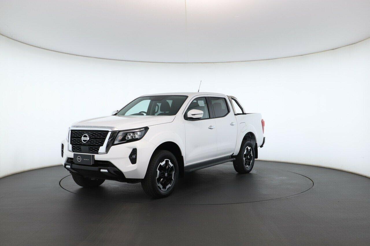 Nissan Navara image 2