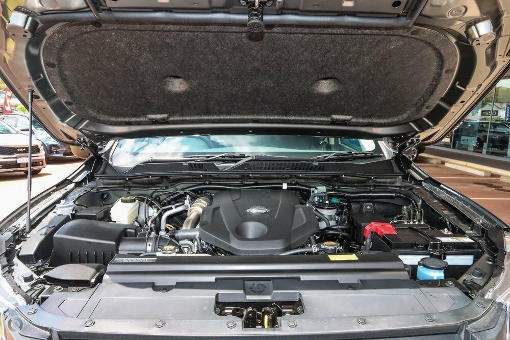 Nissan Navara image 3
